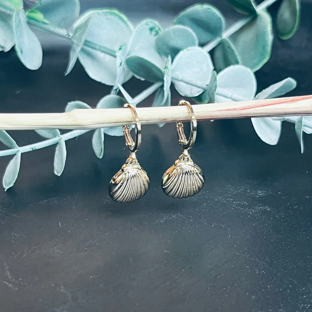 Seashell Huggie Hoop Earrings‎ | 14k Rose Gold Plated | Boho Ocean Mermaid